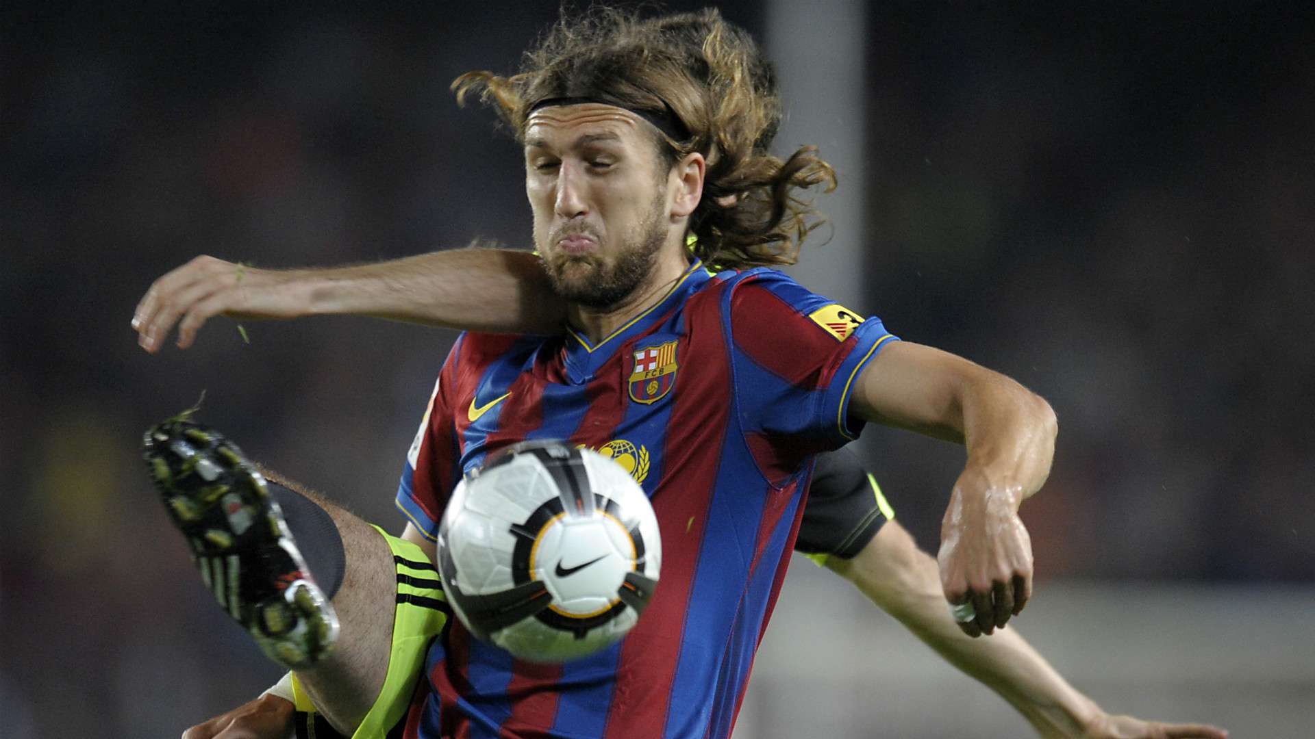 以他为核心 以他为核心